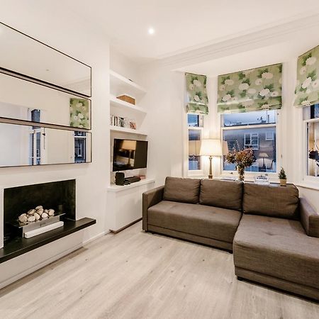 Lovely 2 Bedroom Flat In The Heart Of Chelsea London Eksteriør billede