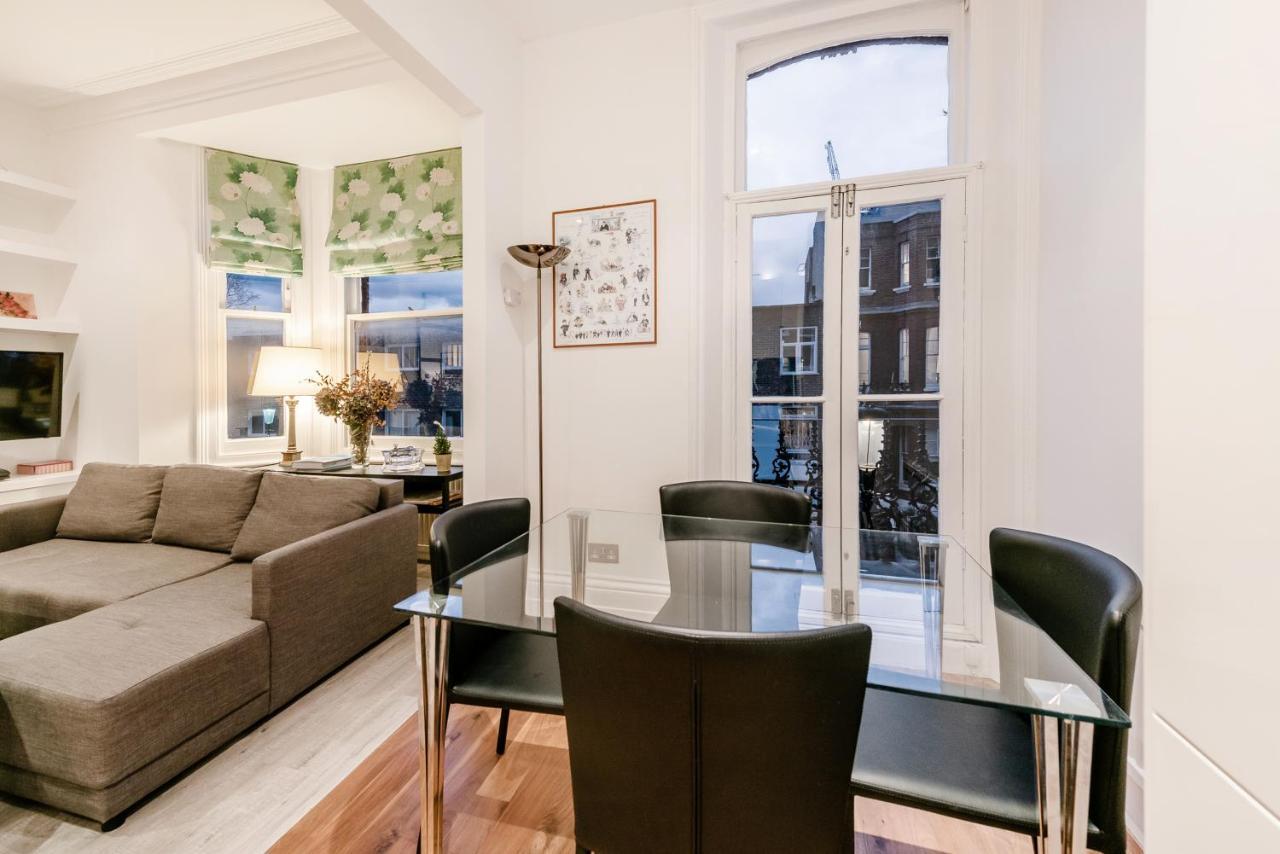Lovely 2 Bedroom Flat In The Heart Of Chelsea London Eksteriør billede