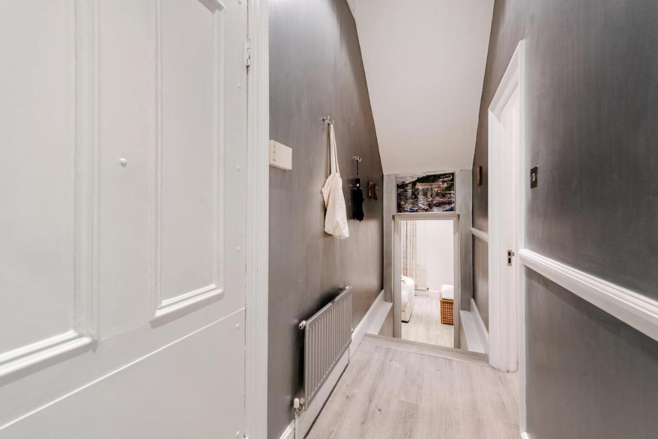 Lovely 2 Bedroom Flat In The Heart Of Chelsea London Eksteriør billede