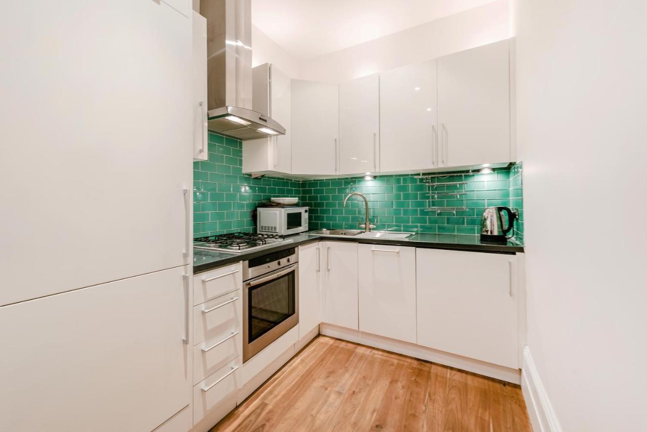 Lovely 2 Bedroom Flat In The Heart Of Chelsea London Eksteriør billede